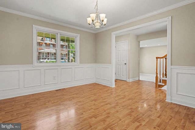 324 W MONTGOMERY AVE, North Wales, PA 19454