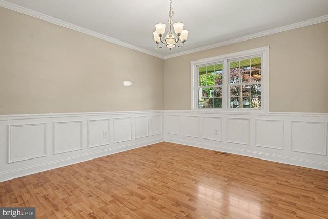 324 W MONTGOMERY AVE, North Wales, PA 19454