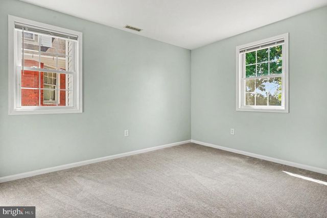 324 W MONTGOMERY AVE, North Wales, PA 19454