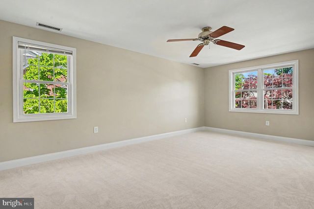 324 W MONTGOMERY AVE, North Wales, PA 19454