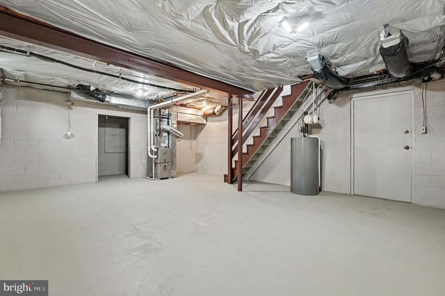 324 W MONTGOMERY AVE, North Wales, PA 19454