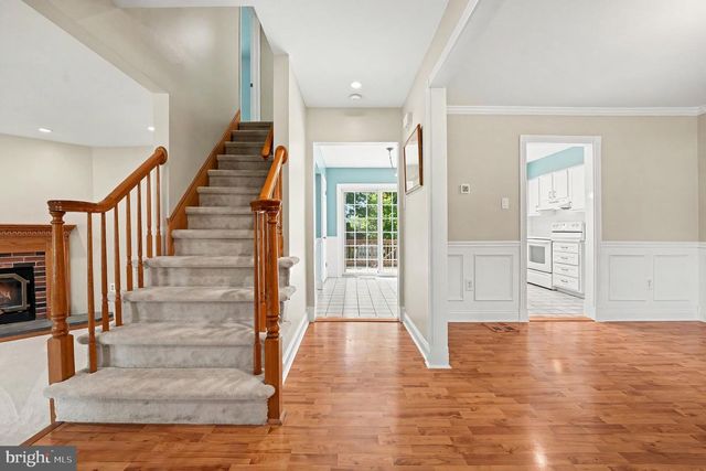324 W MONTGOMERY AVE, North Wales, PA 19454