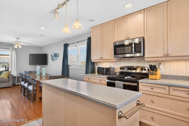 124 Starfish Drive, Supply, NC 28462
