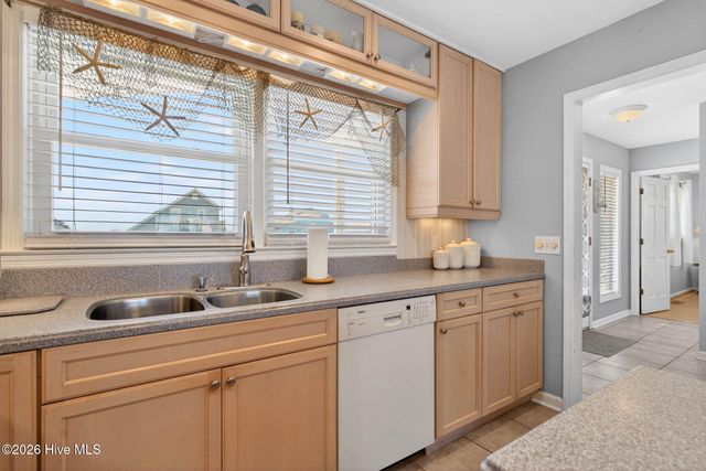 124 Starfish Drive, Supply, NC 28462