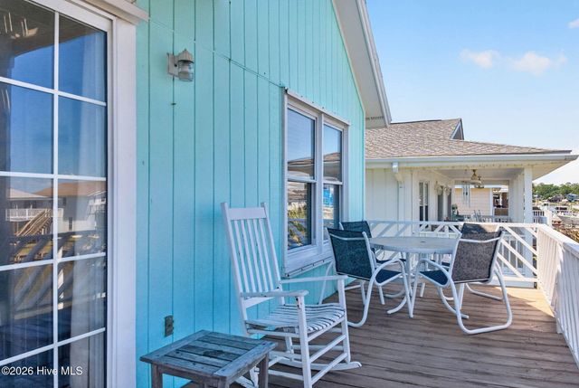 124 Starfish Drive, Supply, NC 28462