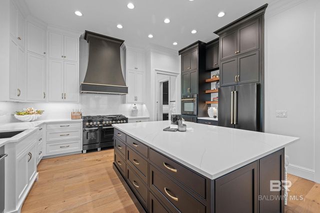 11704 Chanticleer Court, Pensacola, FL 32507