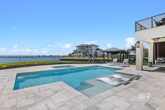 11704 Chanticleer Court, Pensacola, FL 32507