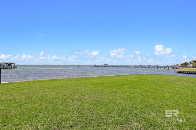 11704 Chanticleer Court, Pensacola, FL 32507