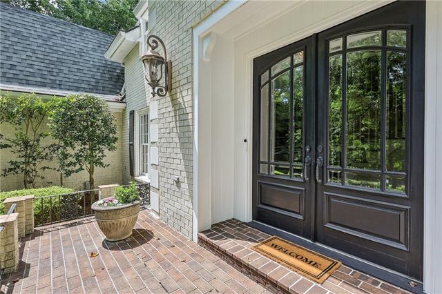 1382 W Wesley NW Road, Atlanta, GA 30327