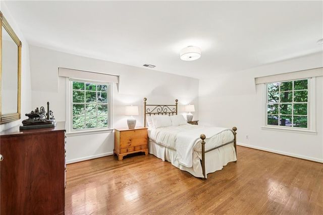 1382 W Wesley NW Road, Atlanta, GA 30327