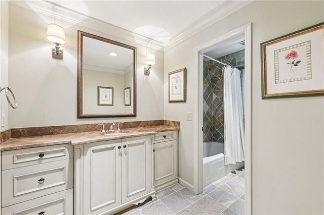 1382 W Wesley NW Road, Atlanta, GA 30327