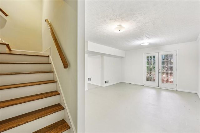 1382 W Wesley NW Road, Atlanta, GA 30327