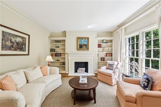 1382 W Wesley NW Road, Atlanta, GA 30327