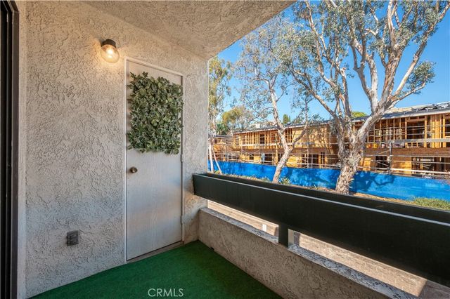 1903 Temple Avenue 210, Signal Hill, CA 90755