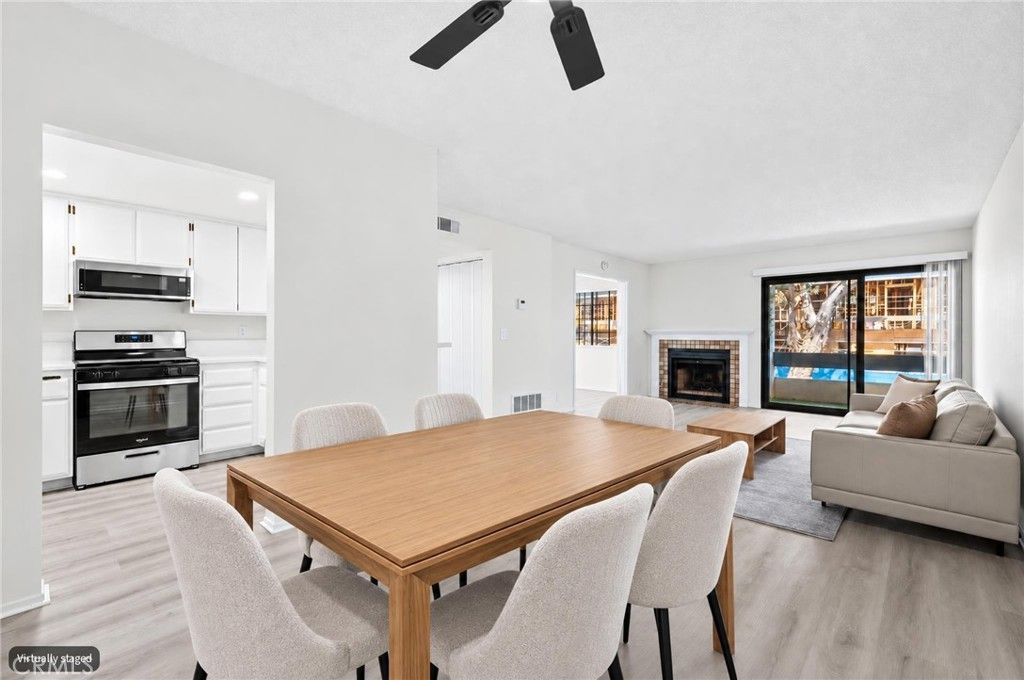 1903 Temple Avenue 210, Signal Hill, CA 90755 — photo 2