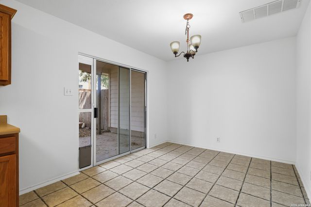 6107 WEXFORD PL, San Antonio, TX 78240