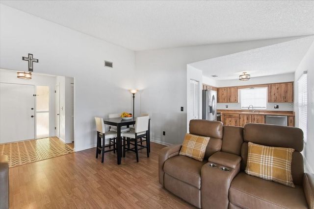 8 BERKSHIRE LANE, Palm Coast, FL 32137