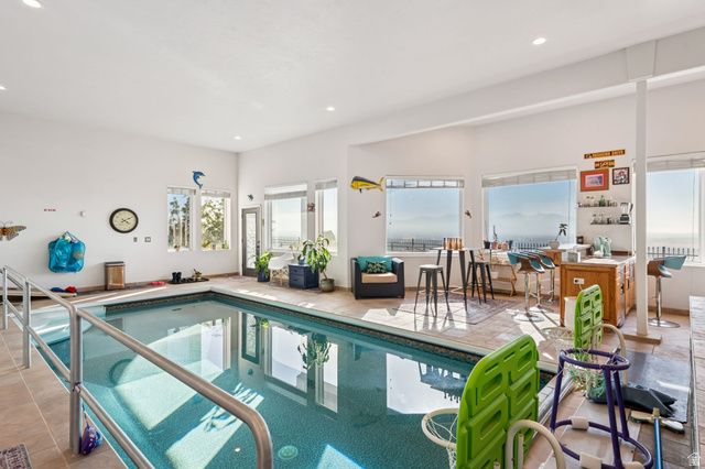 941 N SANDHURST DR, Salt Lake City, UT 84103