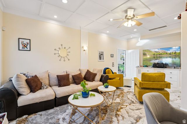 941 N SANDHURST DR, Salt Lake City, UT 84103