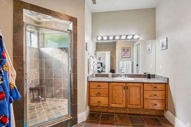 941 N SANDHURST DR, Salt Lake City, UT 84103