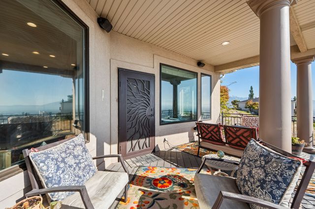 941 N SANDHURST DR, Salt Lake City, UT 84103