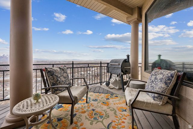 941 N SANDHURST DR, Salt Lake City, UT 84103