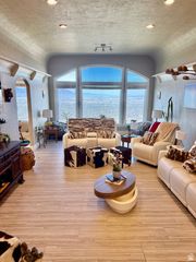 941 N SANDHURST DR, Salt Lake City, UT 84103