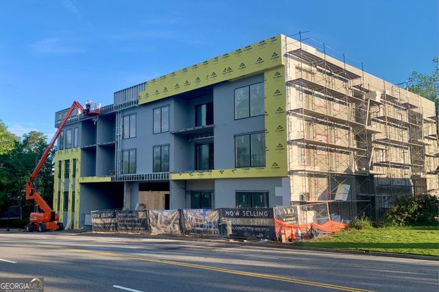 318 Sandy Springs Circle 260, Sandy Springs, GA 30328