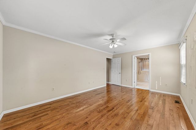 303 Springdale Dr, Columbia, TN 38401