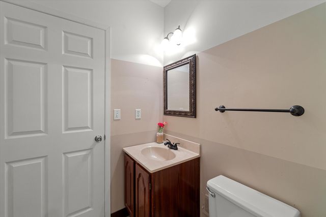 46616 Camelia Drive, Canton, MI 48187