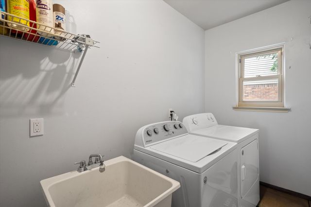 46616 Camelia Drive, Canton, MI 48187
