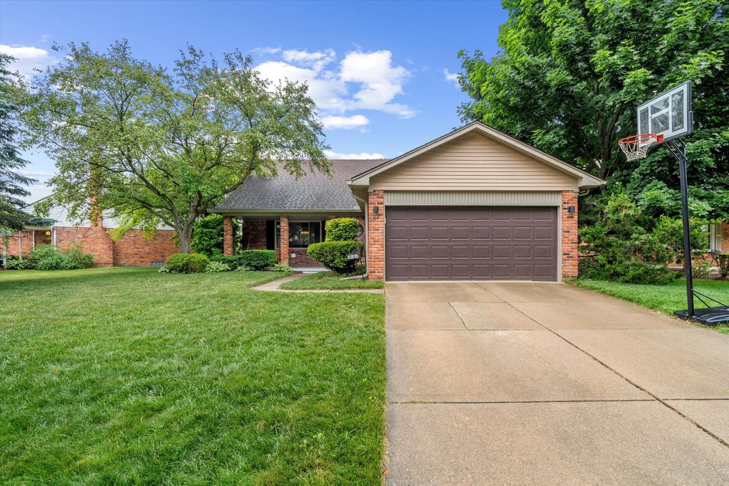 46616 Camelia Drive, Canton, MI 48187
