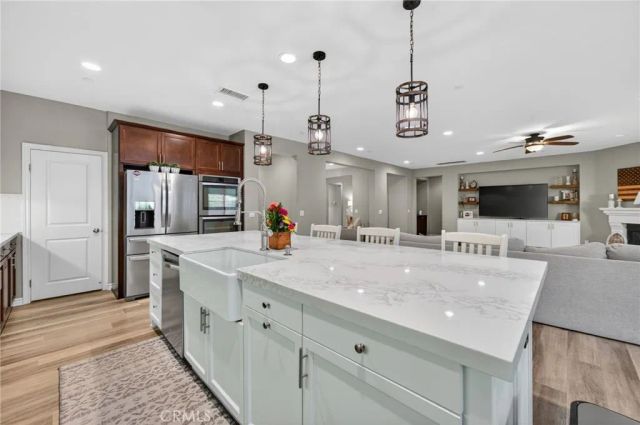 32696 Cougar Pass Court, Winchester, CA 92596