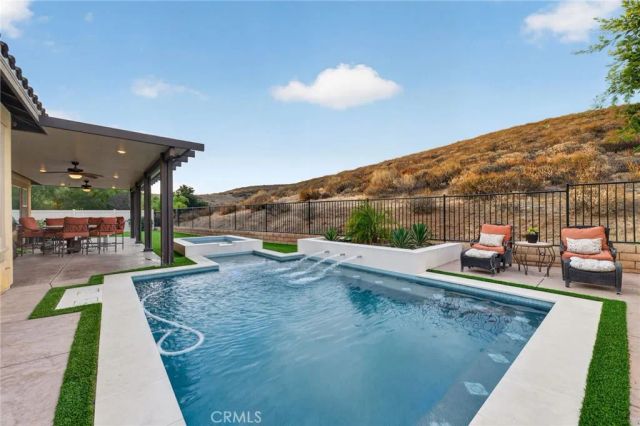 32696 Cougar Pass Court, Winchester, CA 92596