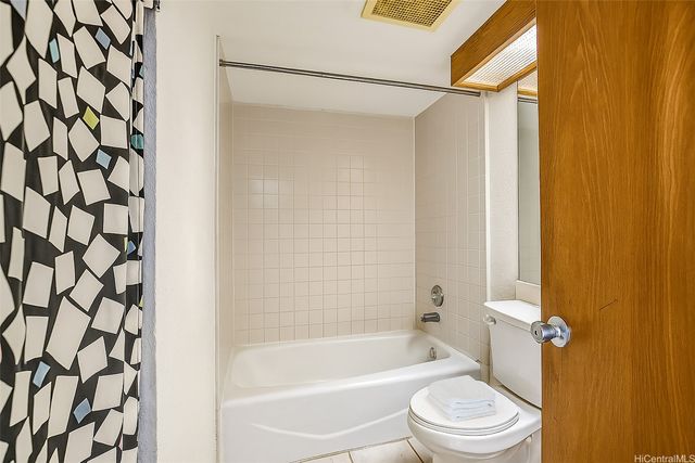 5333 Likini Street 703, Honolulu, HI 96818