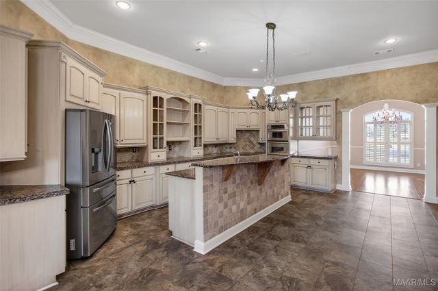 8696 Huntingdon Ridge Lane, Montgomery, AL 36117