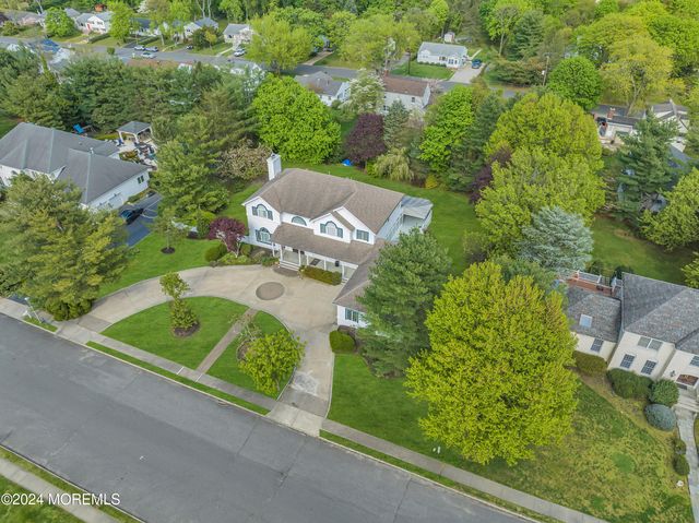 22 Meadow Lane, West Long Branch, NJ 07764