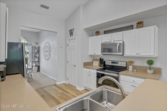 2883 LONGLEAF RANCH Circle, Middleburg, FL 32068