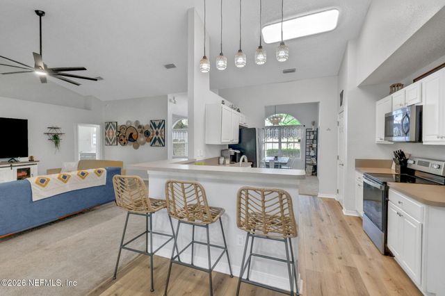 2883 LONGLEAF RANCH Circle, Middleburg, FL 32068