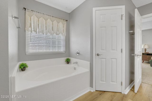 2883 LONGLEAF RANCH Circle, Middleburg, FL 32068