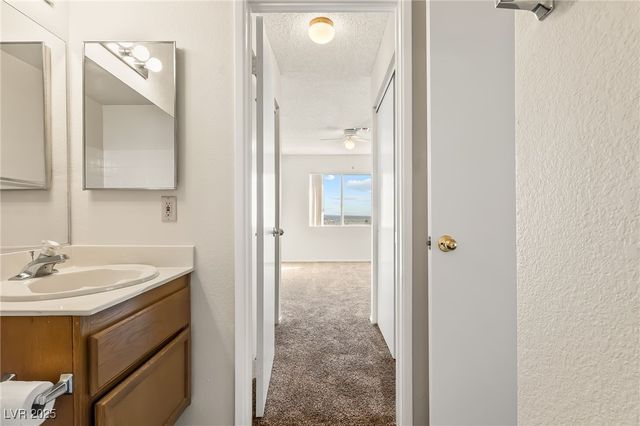 2191 Bay Club Drive 204, Laughlin, NV 89029