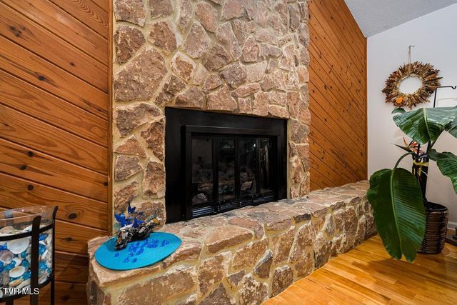 3540 Mcintosh Drive, Kingsport, TN 37663