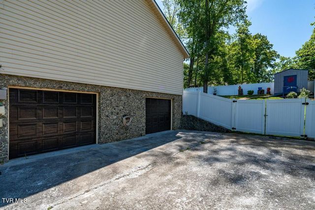 3540 Mcintosh Drive, Kingsport, TN 37663