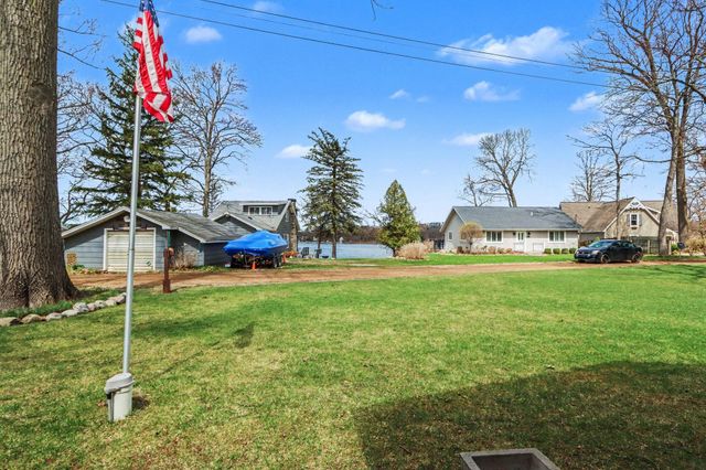 48379 Hill Drive, Lawrence Twp, MI 49045