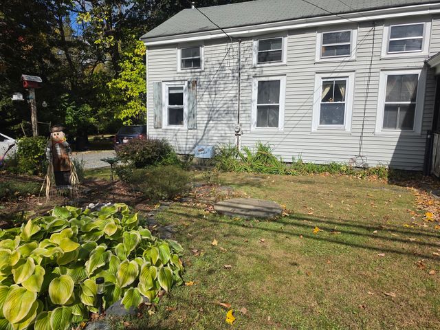 223 Great Rd, Stow, MA 01775