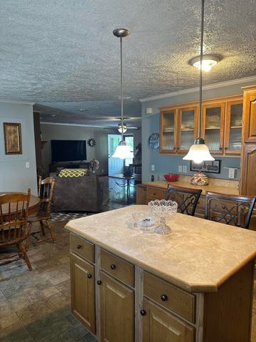 18 Hill Drive, Monticello, KY 42633
