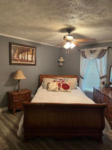 18 Hill Drive, Monticello, KY 42633
