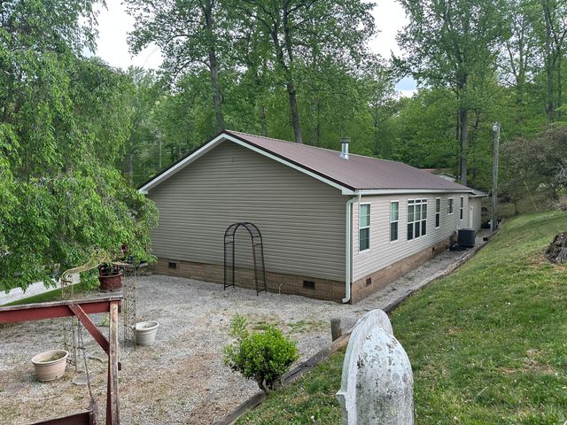 18 Hill Drive, Monticello, KY 42633