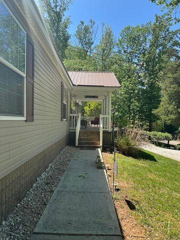 18 Hill Drive, Monticello, KY 42633