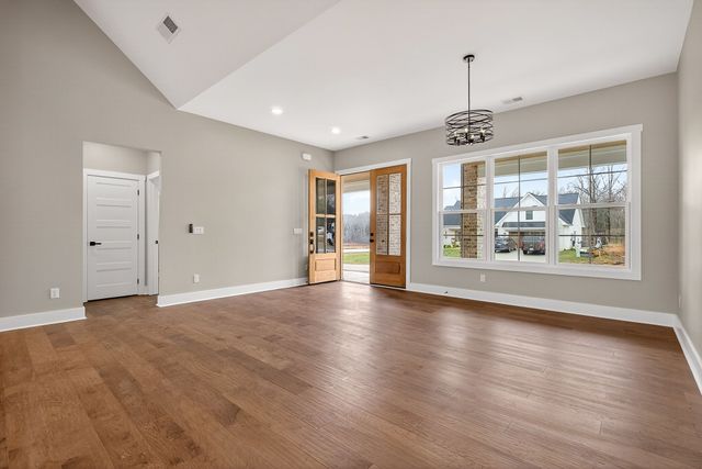 6955 Sweet Magnolia Way, Baxter, TN 38544